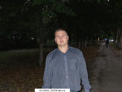 ceva se vede'n zare....:) poza mea